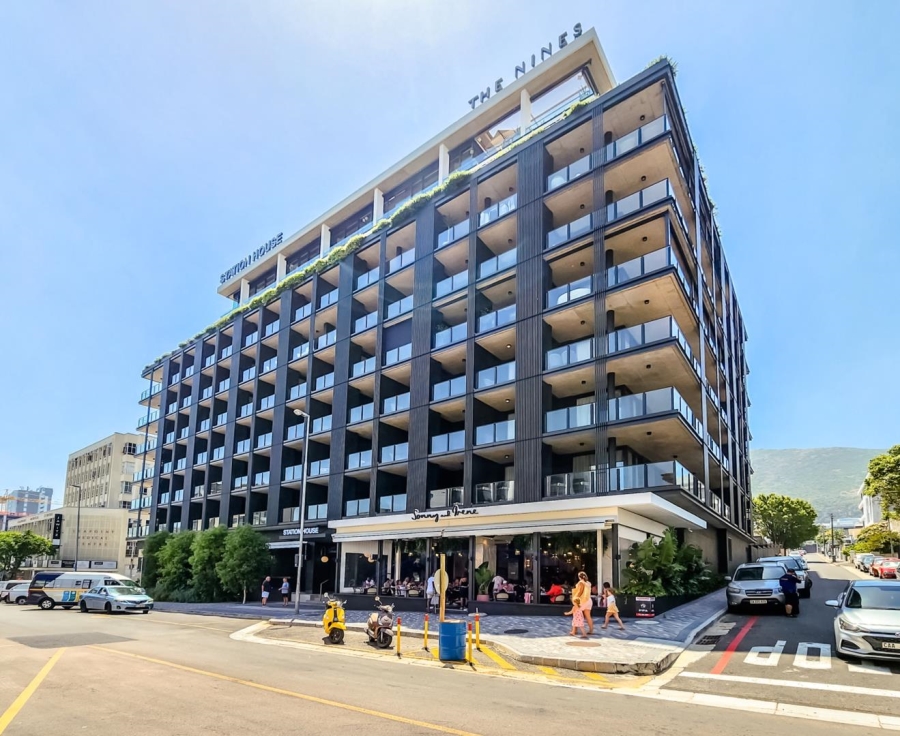 0 Bedroom Property for Sale in Sea Point Western Cape